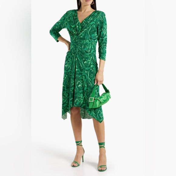 Diane Von Furstenberg Dresses & Skirts - DIANE Von Furstenburg Lilac Ruched Midi Dress